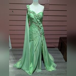 Vintage Mac Dugall Prom Dress